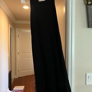 Elegant Black Maxi Dress